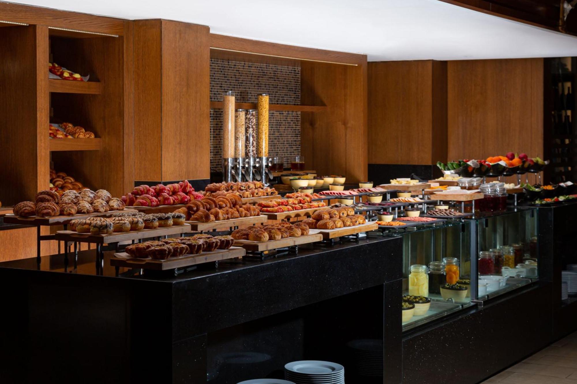 Park Chalet, Shahdag, Autograph Collection Hotel 5*